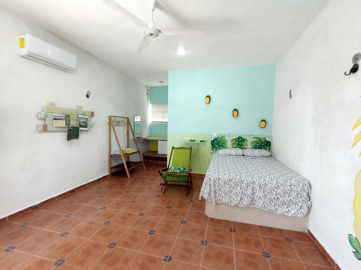 Hotel Villa Gabriela - Restaurant, Bikes ,Lands Tours Celestun Bagian luar foto